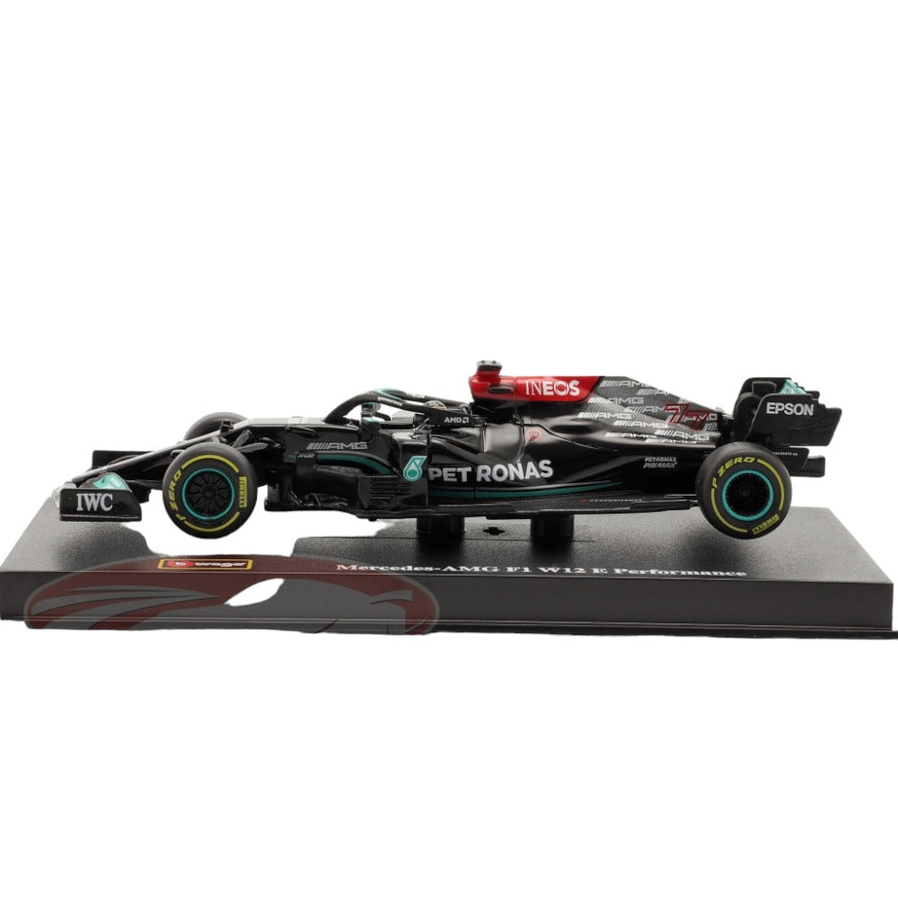 F1 W12 Mercedes-AMG Petronas #77 2021 - Valtteri Bottas c/Piloto 1/43