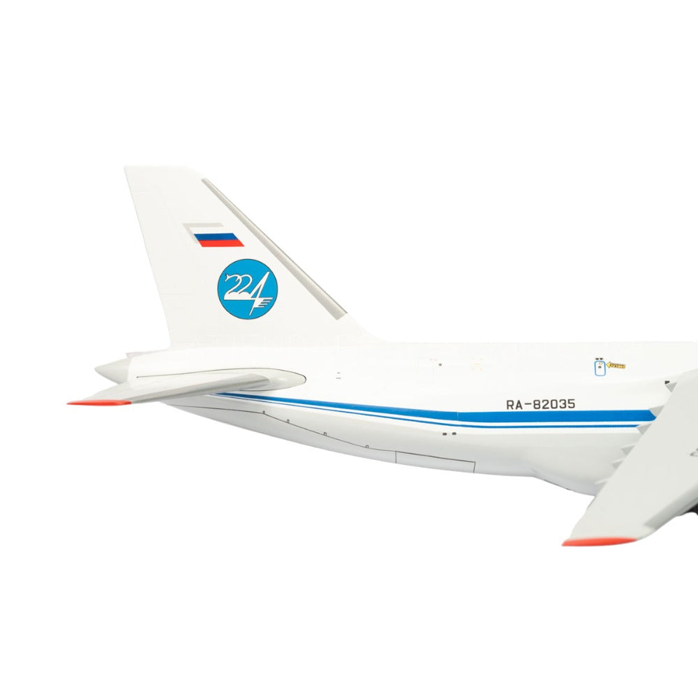 Russian Federation A.F. Antonov An-124-100 RA-82035 1/200 en Toys